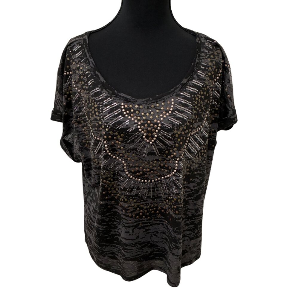 NWT Maurices Women’s Medium Embellished Burnout Blouse